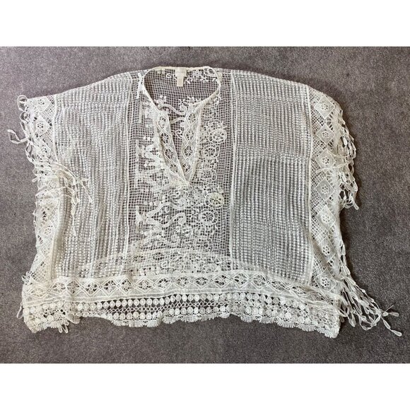 Chicos White Crochet Lace Poncho Shawl Fringe Detail OS - Picture 1 of 6
